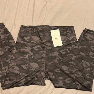 Fabletics High Waisted Printed Heathered Capri